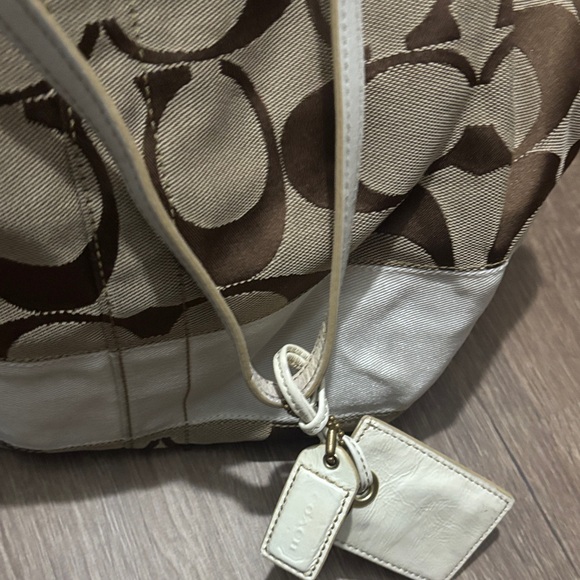 Coach Tan and Cream Signature Tote - Picture 1 of 8